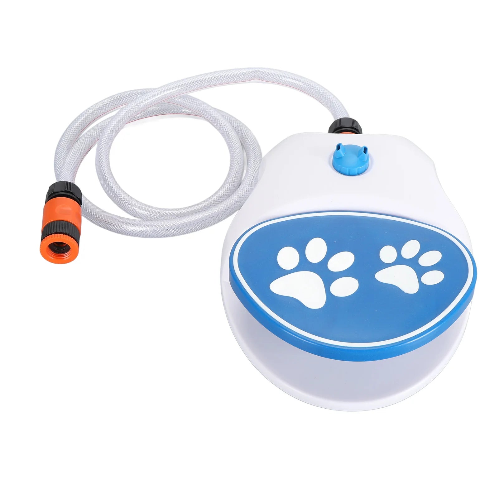Fontaine à eau pour chien installée sur une pelouse